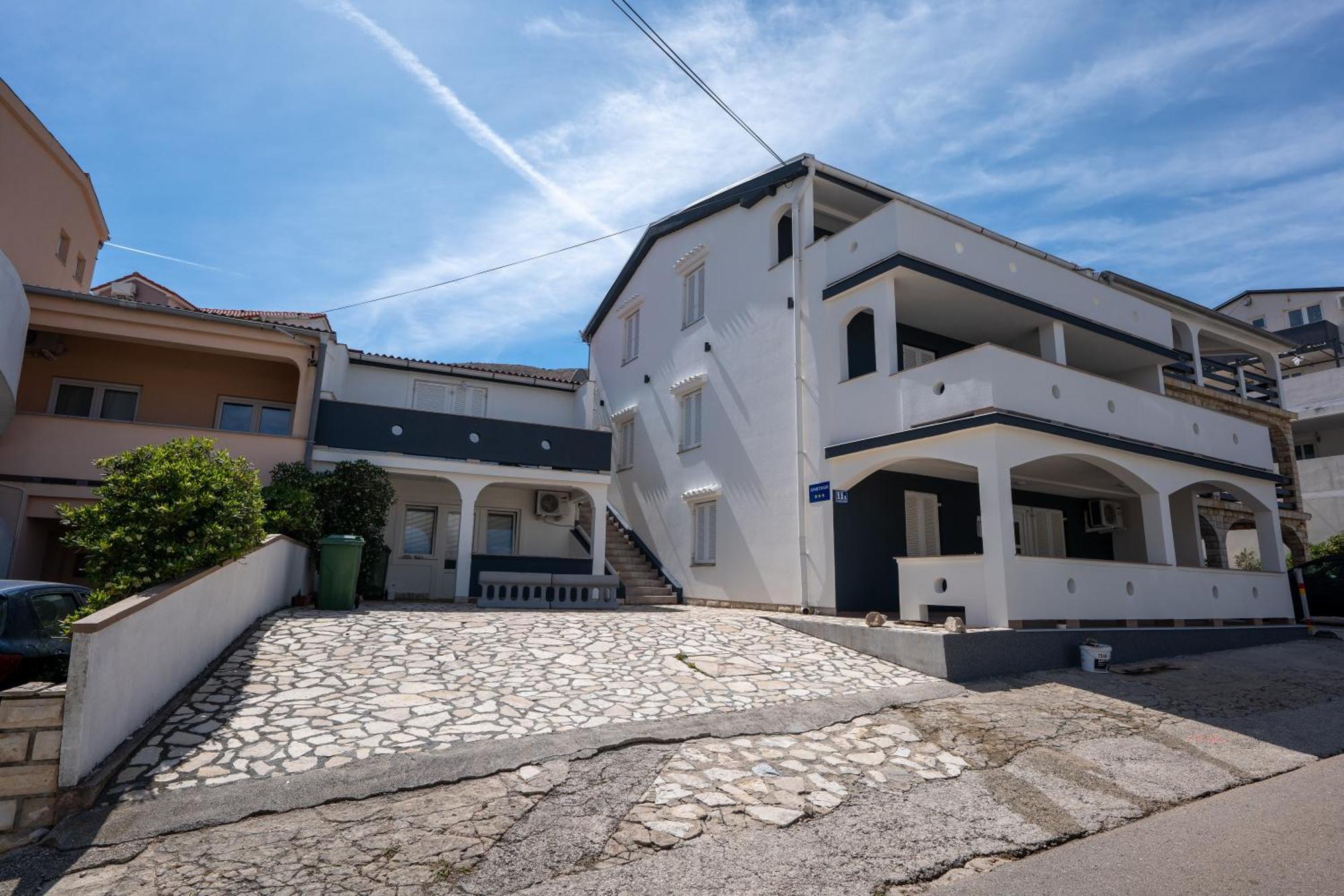 Apartments Tanja & Josipa 帕格 外观 照片