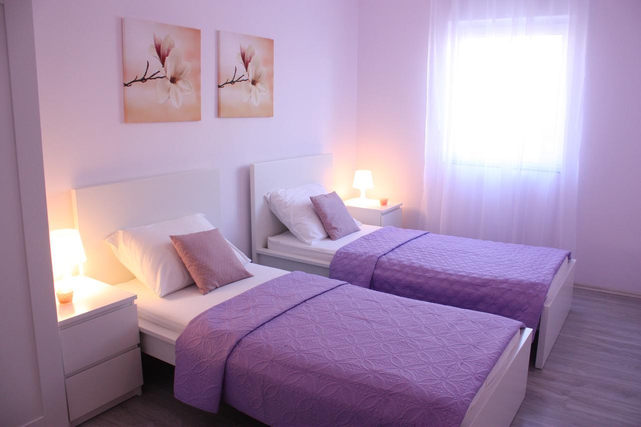 Apartments Tanja & Josipa 帕格 外观 照片